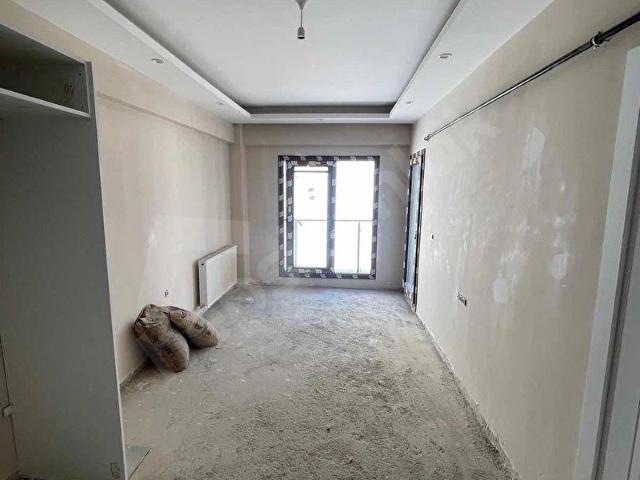 VİLLAKENT DE SATILIK YATIRIMLIK 1+1