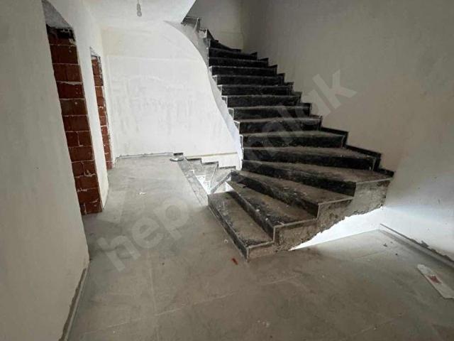 VİLLAKENTTE HAVUZLU SİTE İÇERİSİNDE BİR SÜRE GEÇERLİ FİYAT!