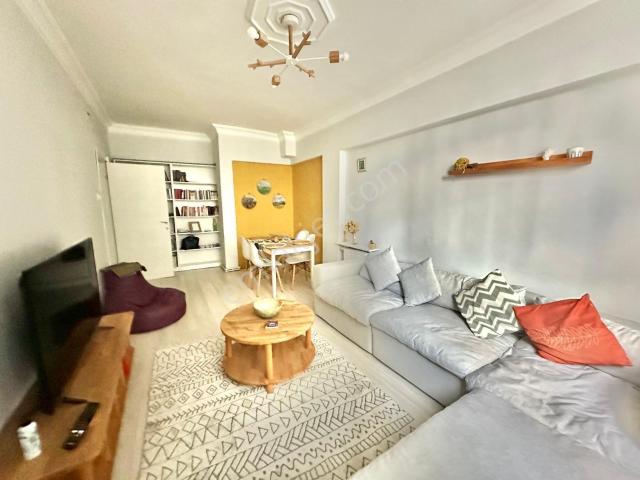 Vişnezade'de Sahibinden Kiralık 2+1 Bahçe Katı
