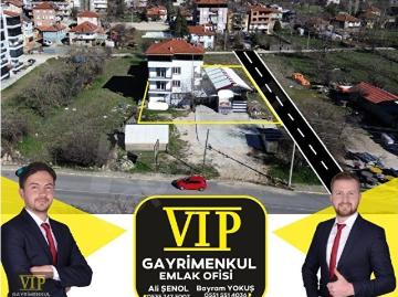VİP GAYRİMENKUL'den 3 KATLI SIFIR DAİRELER VE DEPOLAR TAMAMI