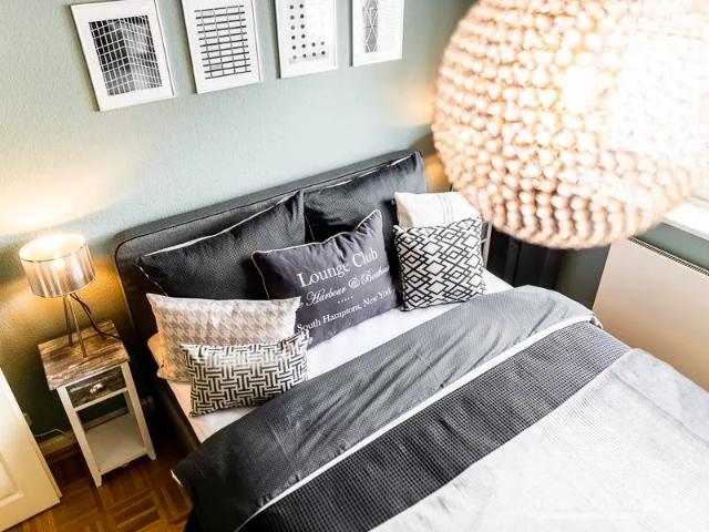 Vintage chic look with character and style in Hamburg very central and close to Eimsbüttel and Eppendorf