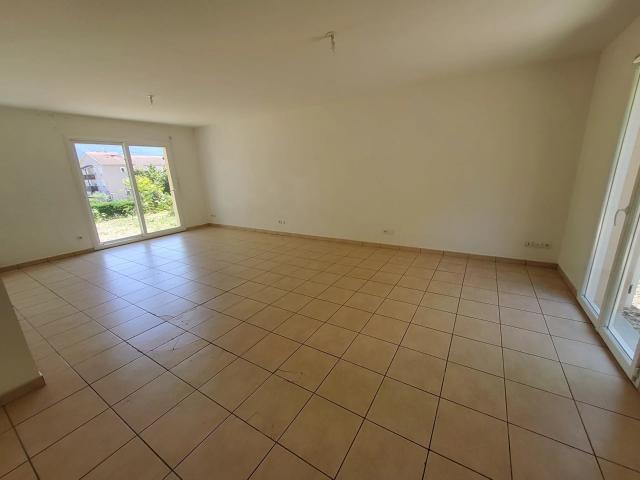 Vinay – Maison T4 de 95 m² avec garage, terrain de 646 m²