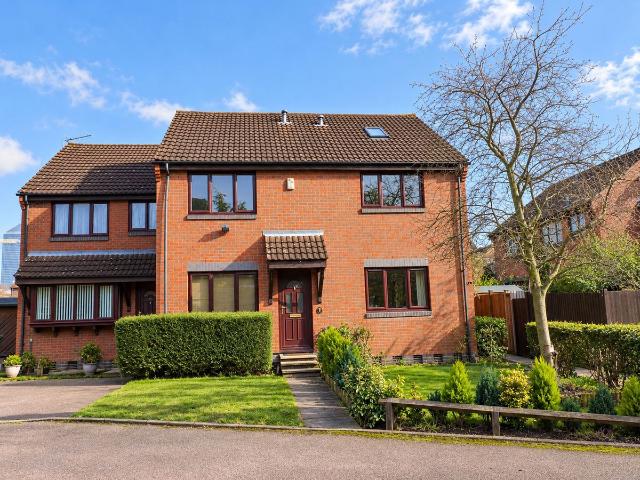 Vincent Close, London SE16, 2 bed terraced house to rent, £2,300 pcm | PrimeLocation