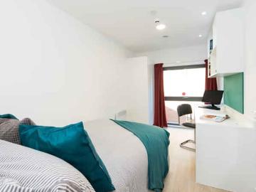 Vincent Place, Southampton Has an Apartment