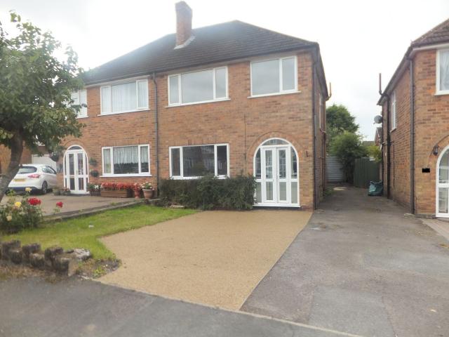 Vincent Road, Sutton Coldfield B75, 3 bed semi detached house to rent, £1,550 pcm | PrimeLocation