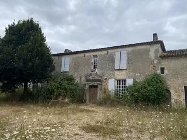 Vindelle 16430 Achat / Vente maison 6 pièces t6