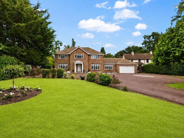 Vine Grove, Hillingdon. UB10, 4 bed detached house to rent, £4,850 pcm | PrimeLocation