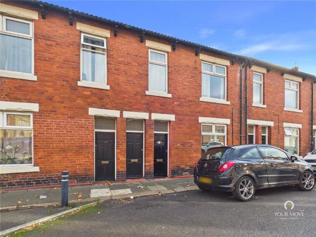 Vine Street, Tyne and Wear NE28 2 bed flat to rent £610 pcm £141 pw