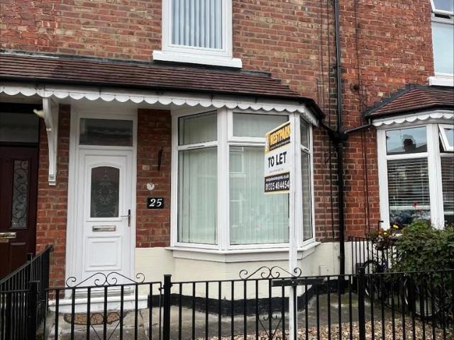 Vine Street, Denes 2 bed terraced house to rent £695 pcm £160 pw
