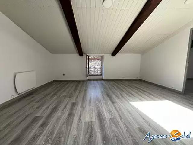 Vingrau 66600 Location appartement 3 pièces t3 au dernier étage