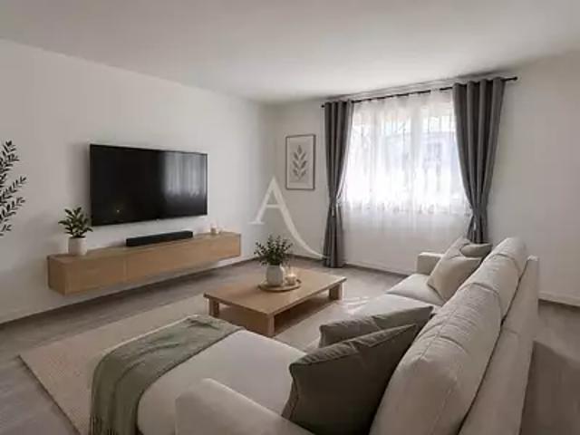 Vinon sur Verdon 83560 Achat / Vente appartement 4 pièces t4 cave parking