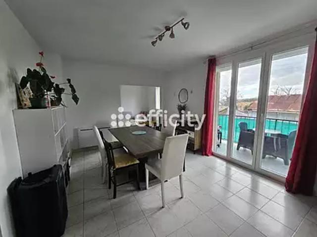 Vinon sur Verdon 83560 Achat / Vente appartement 5 pièces t5 cave balcon