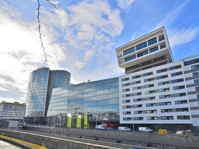 VIO PLAZA Living TOP 075 E05