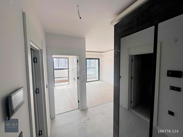 Viole Yaşamkentte Peyzaj Cepheli 1+1 Manzaralı Daire ROXİ GYD