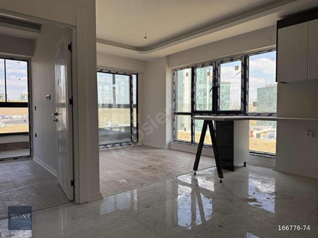 Viole Yaşamkent 1+1 Köşe Çift Cephe Kapalı Balkon Daire ROXİ GYD