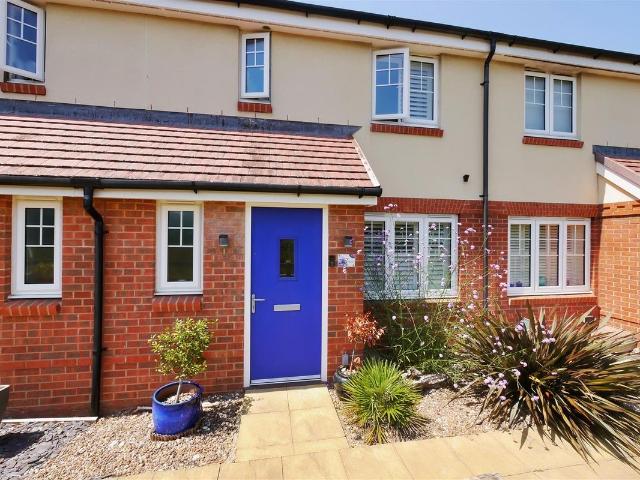 Violet Close, Worthing BN13, 3 bed terraced house to rent, £1,750 pcm | PrimeLocation