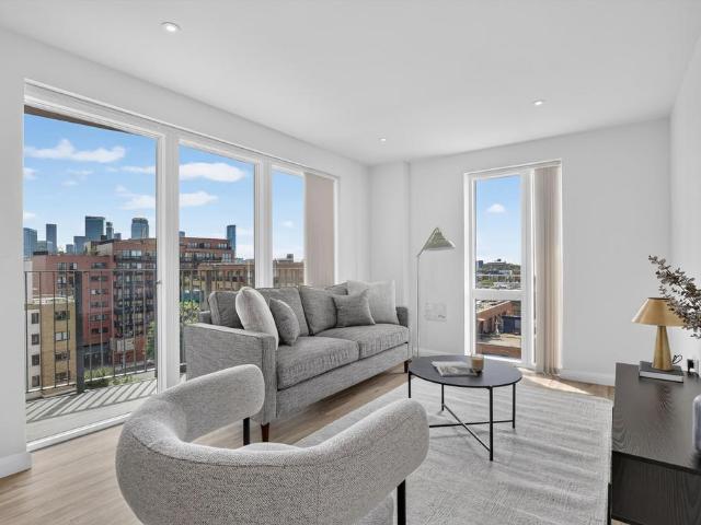 Violet Road, London E3 2 bed flat to rent £2,325 pcm £537 pw