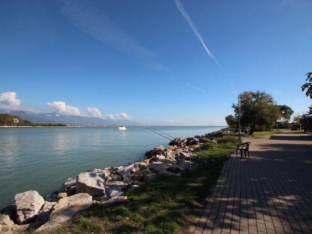 Via C. A. Fabbricotti quadrilocale 80mq