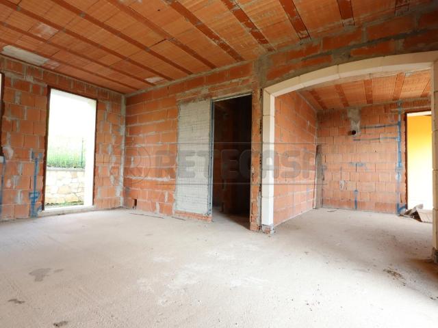 Via Colderuga 32 271mq
