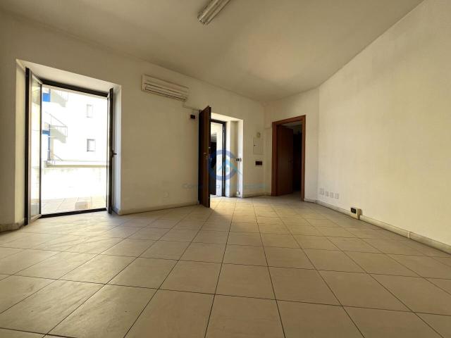 Via Corace 33 trilocale 130mq