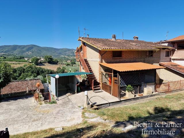 Via Coste 9 vani 260mq