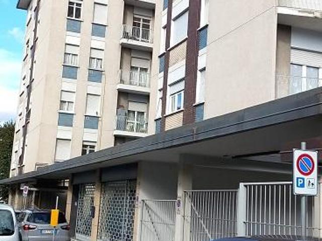 VIA CAVOUR trilocale 100mq