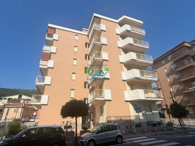 Via Cavour 27 monolocale 150mq