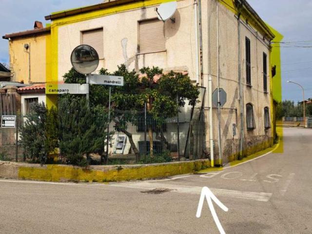 Via Canaparo 58 6 vani 163mq
