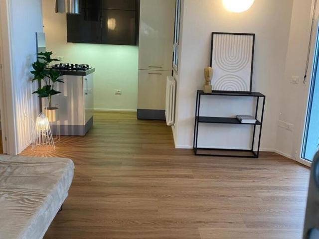 Via Cantalupo 90 trilocale 110mq