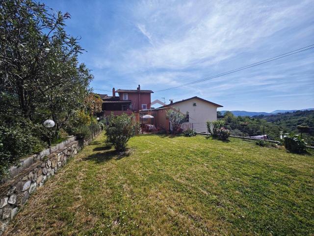 Via Caprignano quadrilocale 265mq