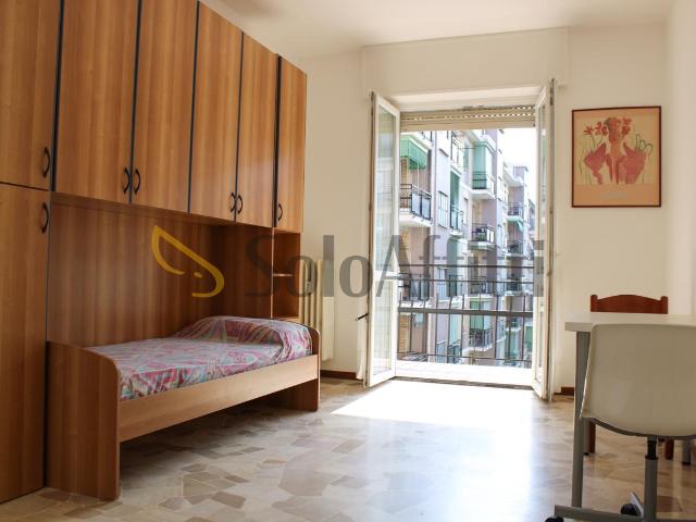 Via Carlo Boncompagni 32 31 bilocale 64mq