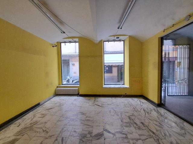 Via Carlo Goldoni 5 3 monolocale 75mq