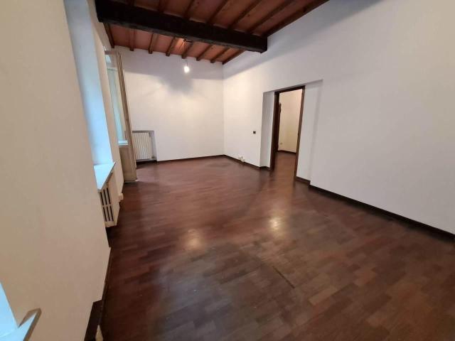 Via Carlo Goldoni 5 3 trilocale 110mq