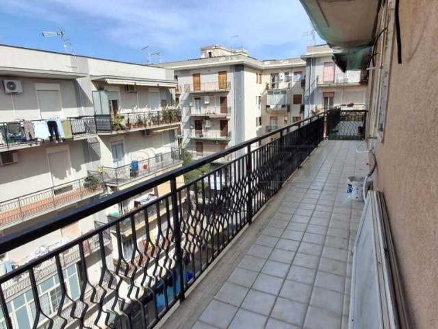 Via Carlentini quadrilocale 75mq
