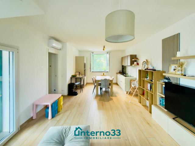 Via Carso 5 vani 140mq