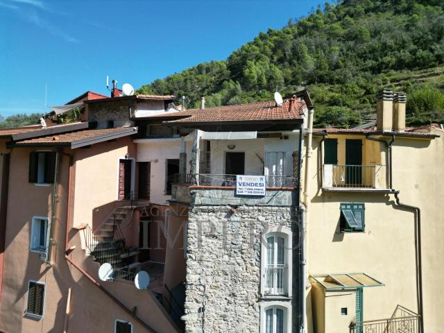 Via Case Palanchi 4 quadrilocale 87mq