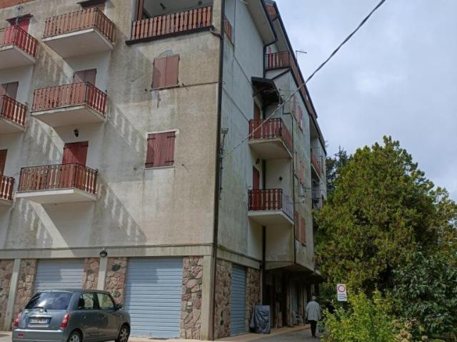 Via Casoni 55 vani 78mq