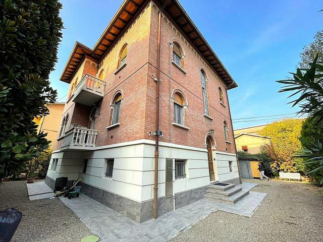 via casoli 5 vani 150mq