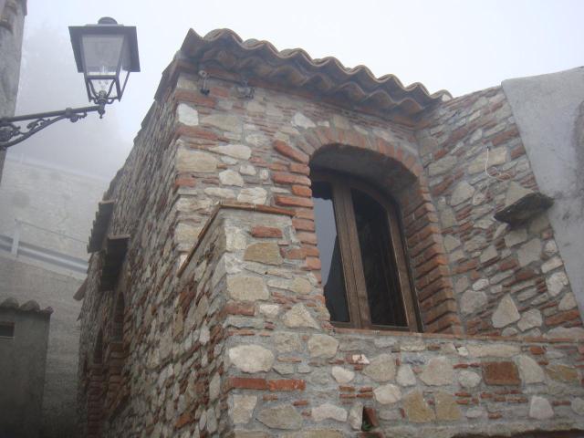 Via Castello 17 trilocale 55mq