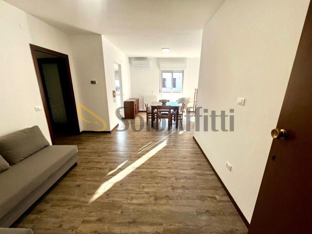 Via Cesare Battisti 32 quadrilocale 70mq