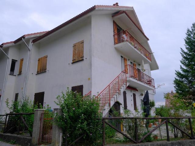 Via Chiavarino 2 7 vani 117mq