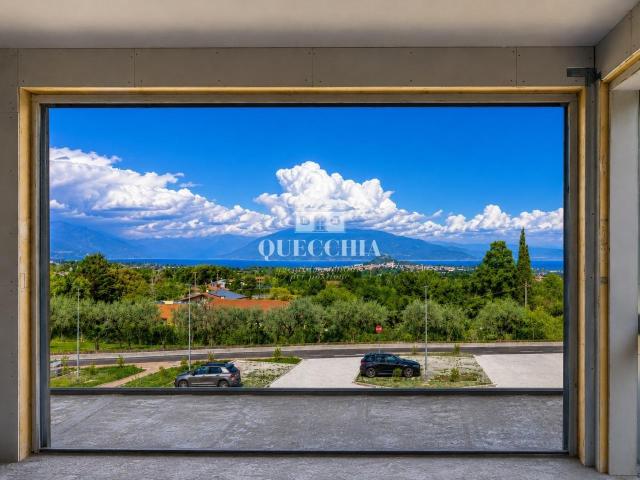 Via Ciucani quadrilocale 200mq