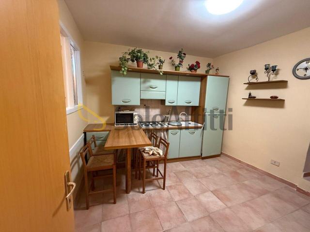 via cialdini 8 bilocale 30mq