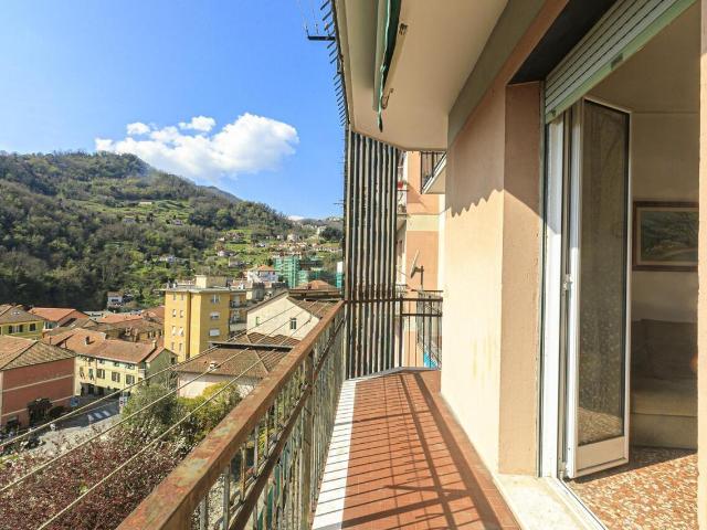 Via Circonvallazione 5 6 vani 113mq