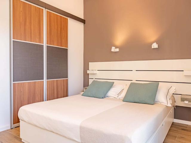 via creta 6 two room apartment