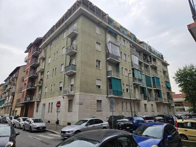 Via Cristoforo Beggiamo 17 trilocale 63mq