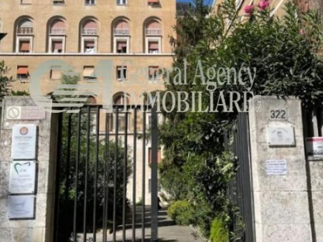 Via Cristoforo Colombo quadrilocale 82mq