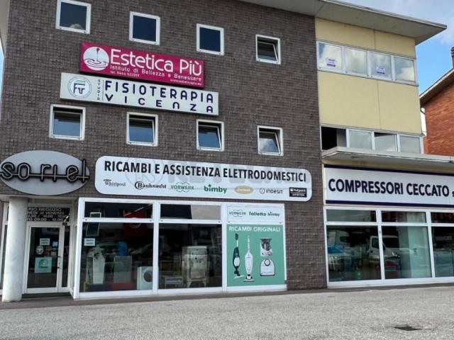 Via Cristoforo Colombo 2 quadrilocale 96mq