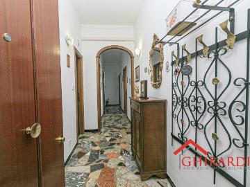 VIA A. SIFFREDI 63 6 vani 92mq
