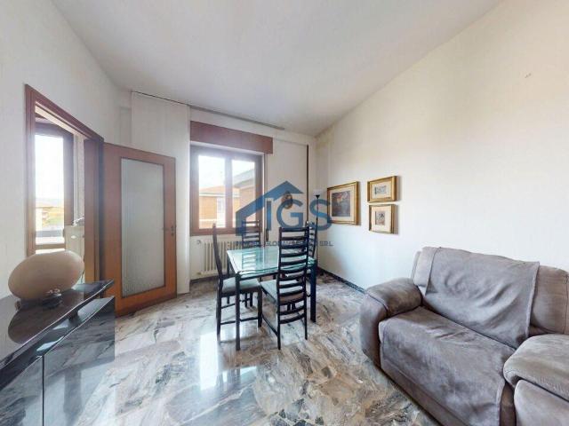 Via Antonio Bianchi quadrilocale 143mq